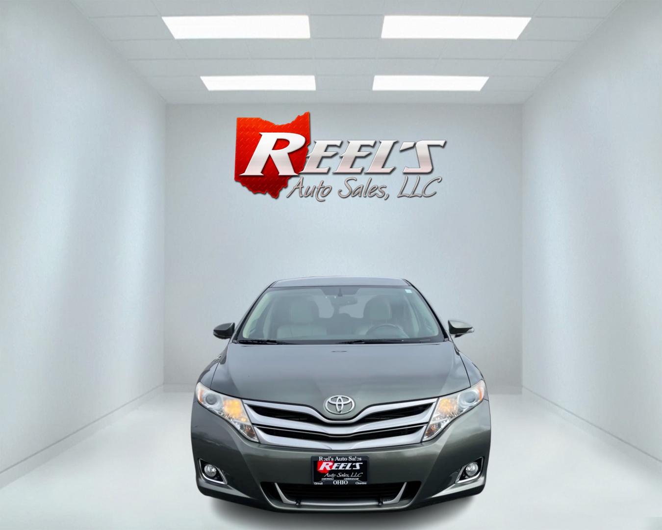 2013 Green /Tan Toyota Venza XLE V6 AWD (4T3BK3BB2DU) with an 3.5L V6 DOHC 24V engine, 6-Speed Automatic transmission, located at 547 E. Main St., Orwell, OH, 44076, (440) 437-5893, 41.535435, -80.847855 - Photo#1